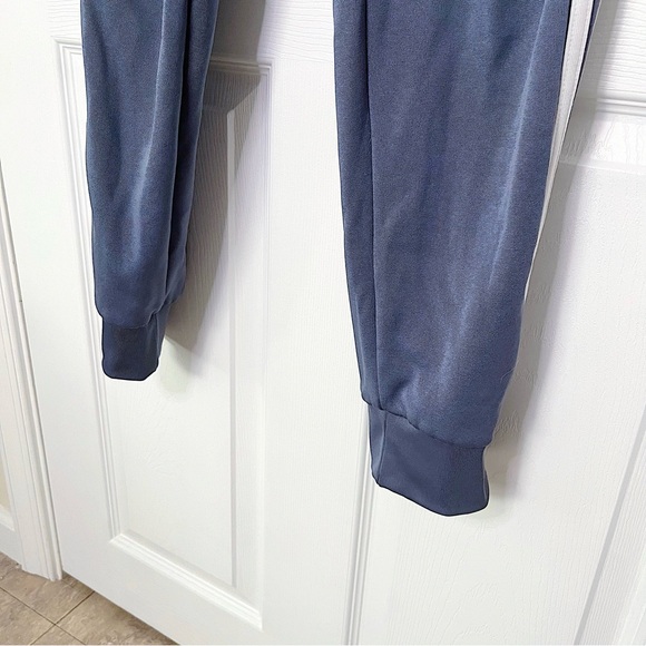 ✧・゚adidas dusty blue joggers - Picture 3 of 8